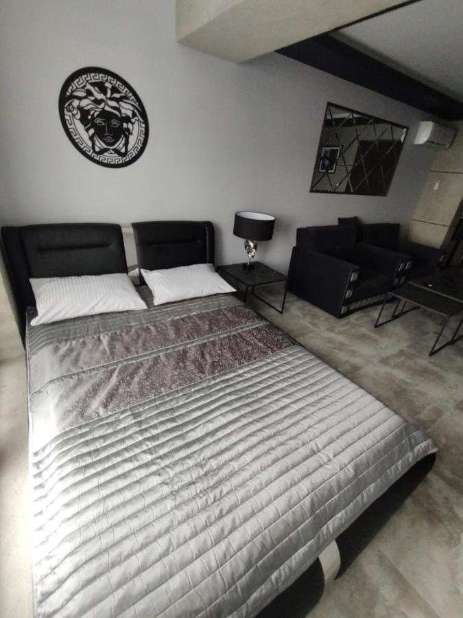 Apartament Manhattan エウク エクステリア 写真
