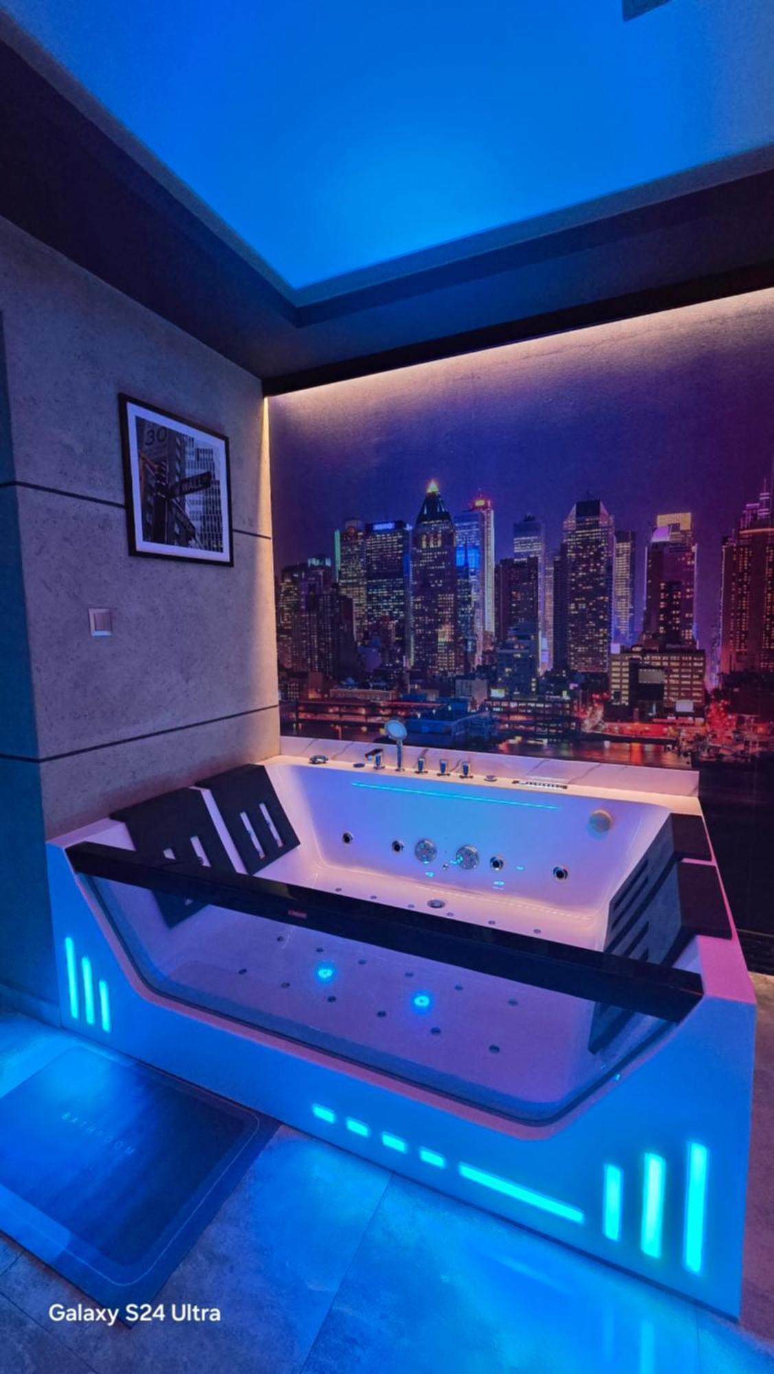 Apartament Manhattan エウク エクステリア 写真